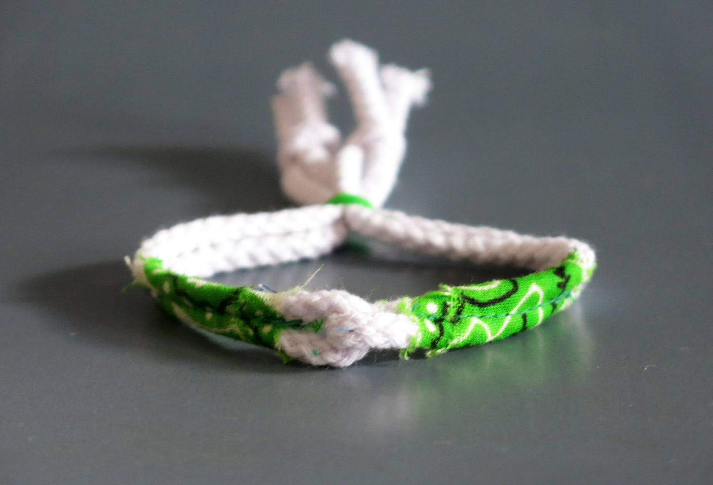 BANDANA MI - Adjustable cotton bracelet with bandana stripe