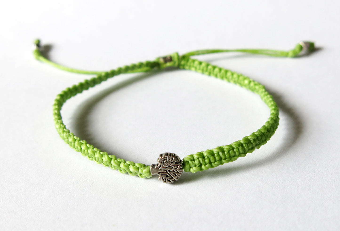 NICOLAS - Minimalist bracelet with adjustable sliding knot for closure