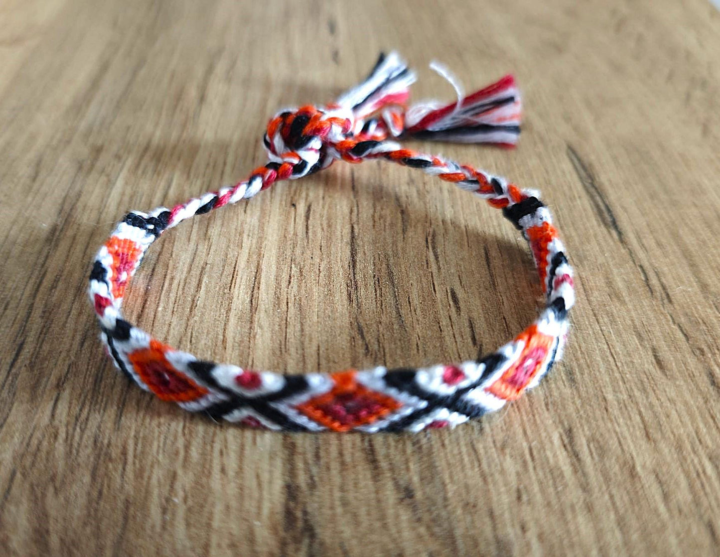 MARGARITA Peruvian Woven Bracelet – Knot Closure – Handmade in 4 Color Variations