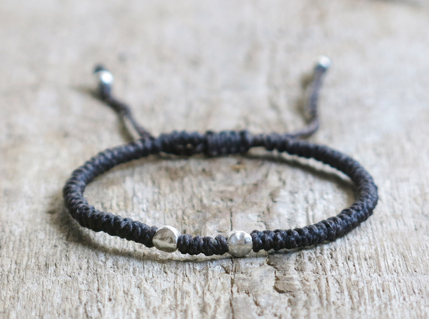 JAVI - Knotted Bracelet with sliding Knot Closure