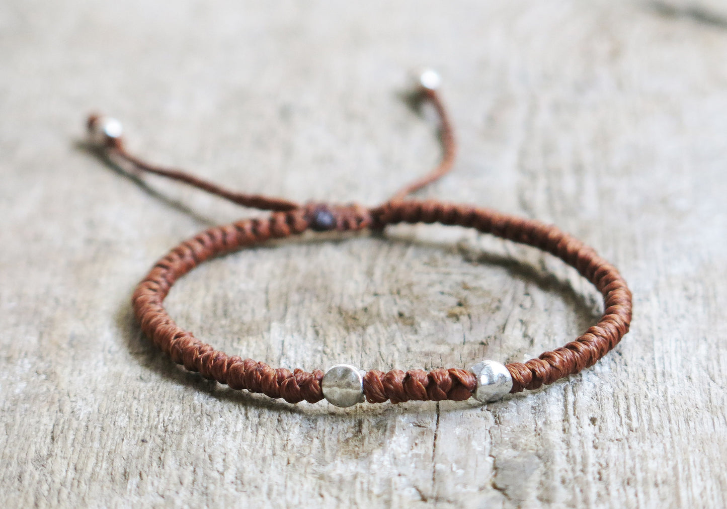 JAVI - Knotted Bracelet with sliding Knot Closure