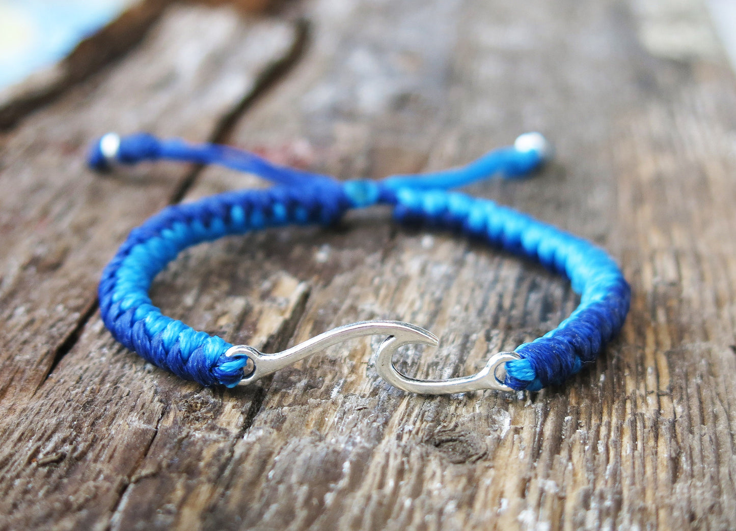 WAVE - Adjustable Minimal style knotted Bracelet
