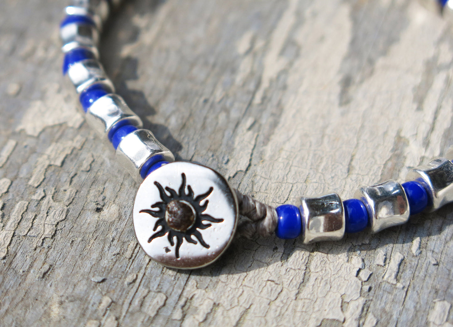 SARDEGNA - Knotted Bracelet with ceramic and silver-plated beads