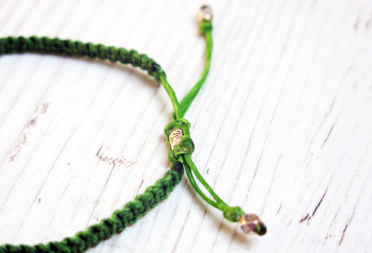NICOLAS - Minimalist bracelet with adjustable sliding knot for closure