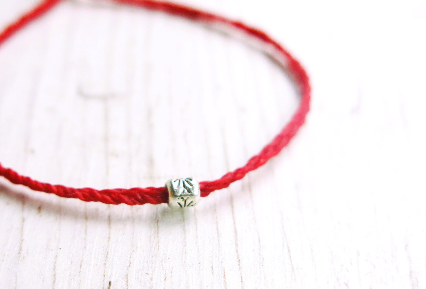 FATE - Minimalist, Unisex, Red String Bracelet.