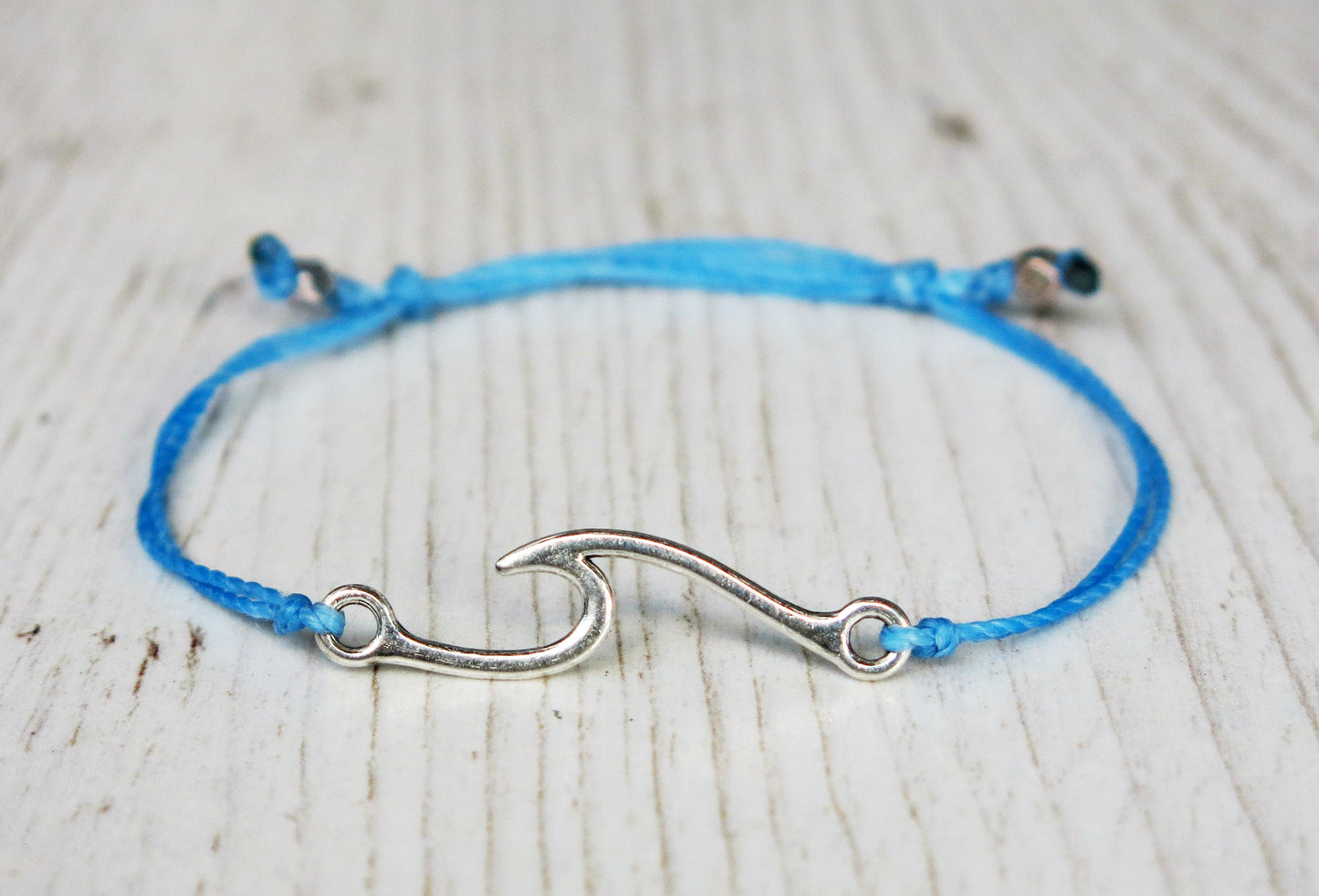 WAVE - Minimalist, Unisex, String Bracelet