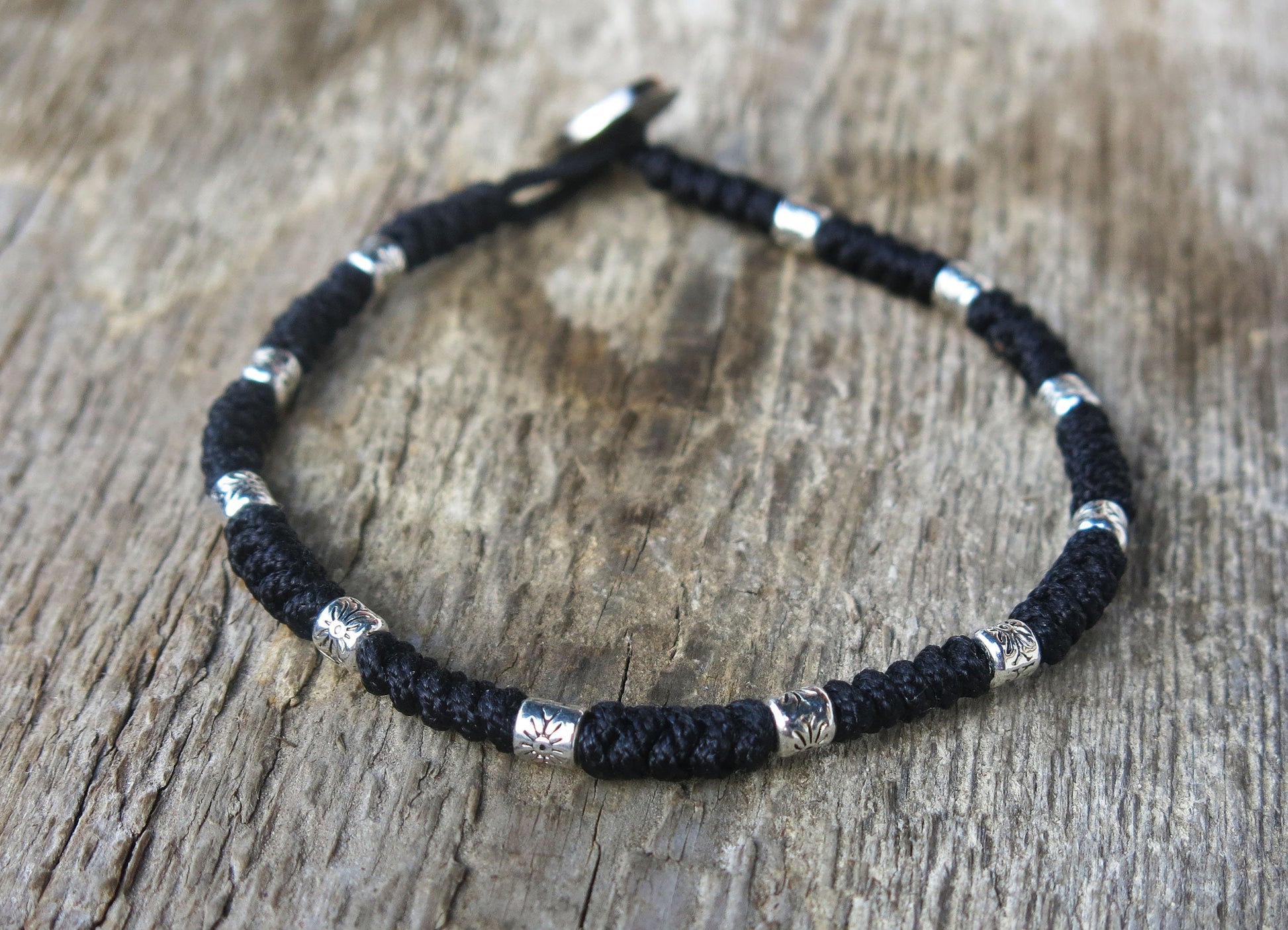 GENT - Tibetan Style Knotted Bracelet