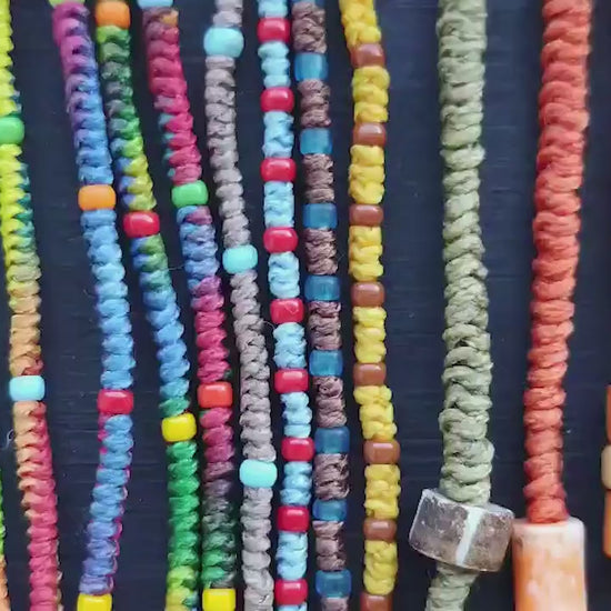 JUANMI - Handmade Knotted Bracelet with metallic Beads